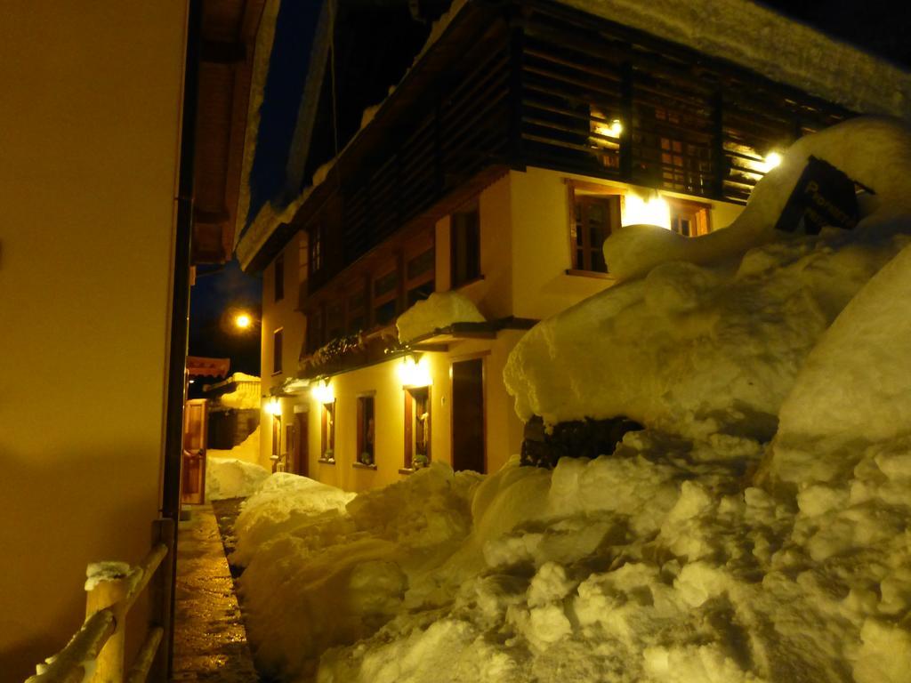 Hotel Casa Walser Riva Valdobbia Exterior foto