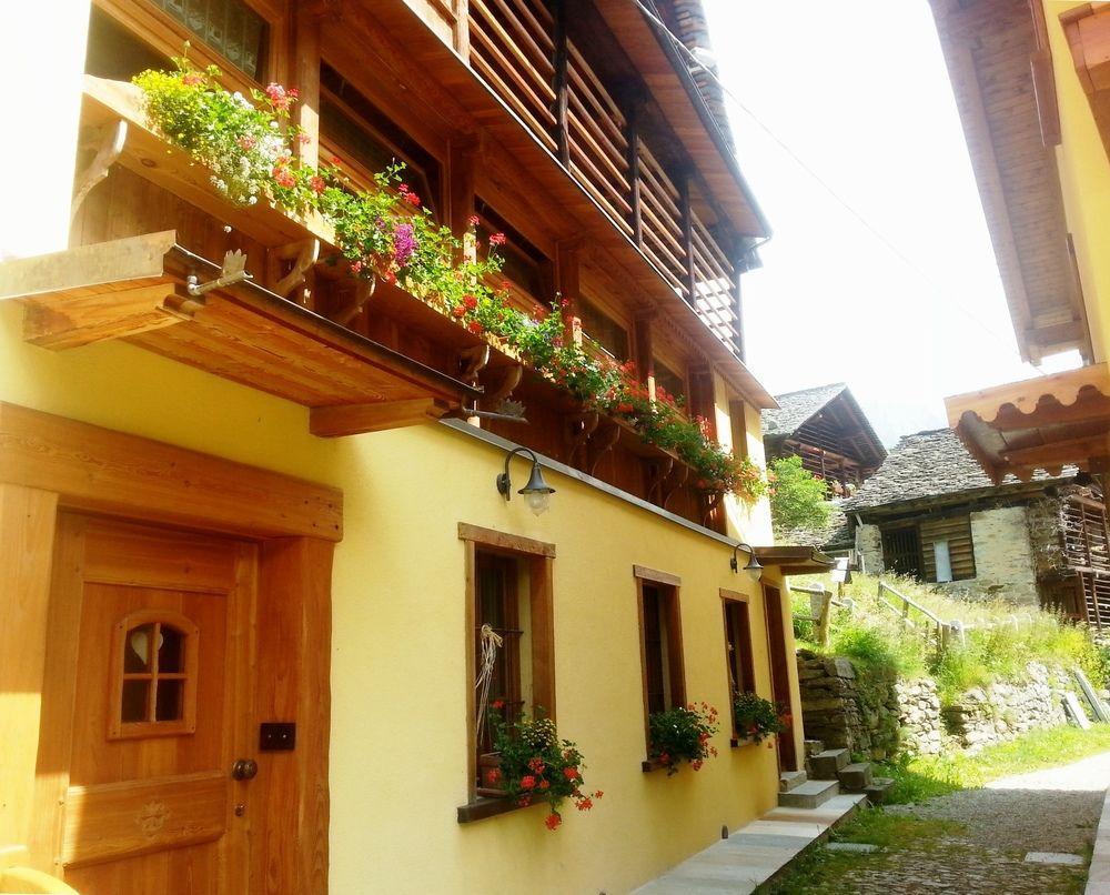 Hotel Casa Walser Riva Valdobbia Exterior foto